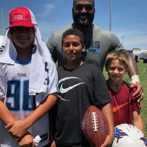 Meet your Posher, Devin